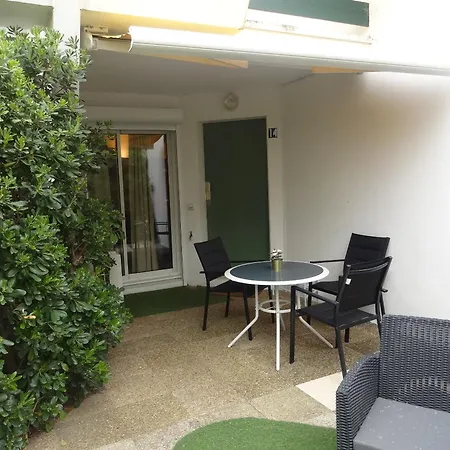 Ideal Au Calme Pres Du Golf Διαμέρισμα